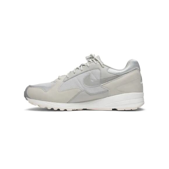 Nike x Fear Of God Air Skylon 2 Fog Sneakers Running Shoes Light Bone 8 No Soles main image 12